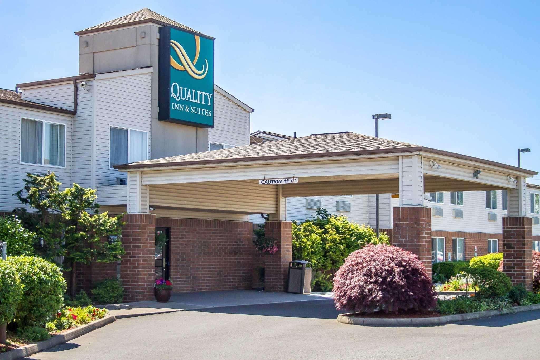 Quality Inn & Suites Longview Kelso Bagian luar foto