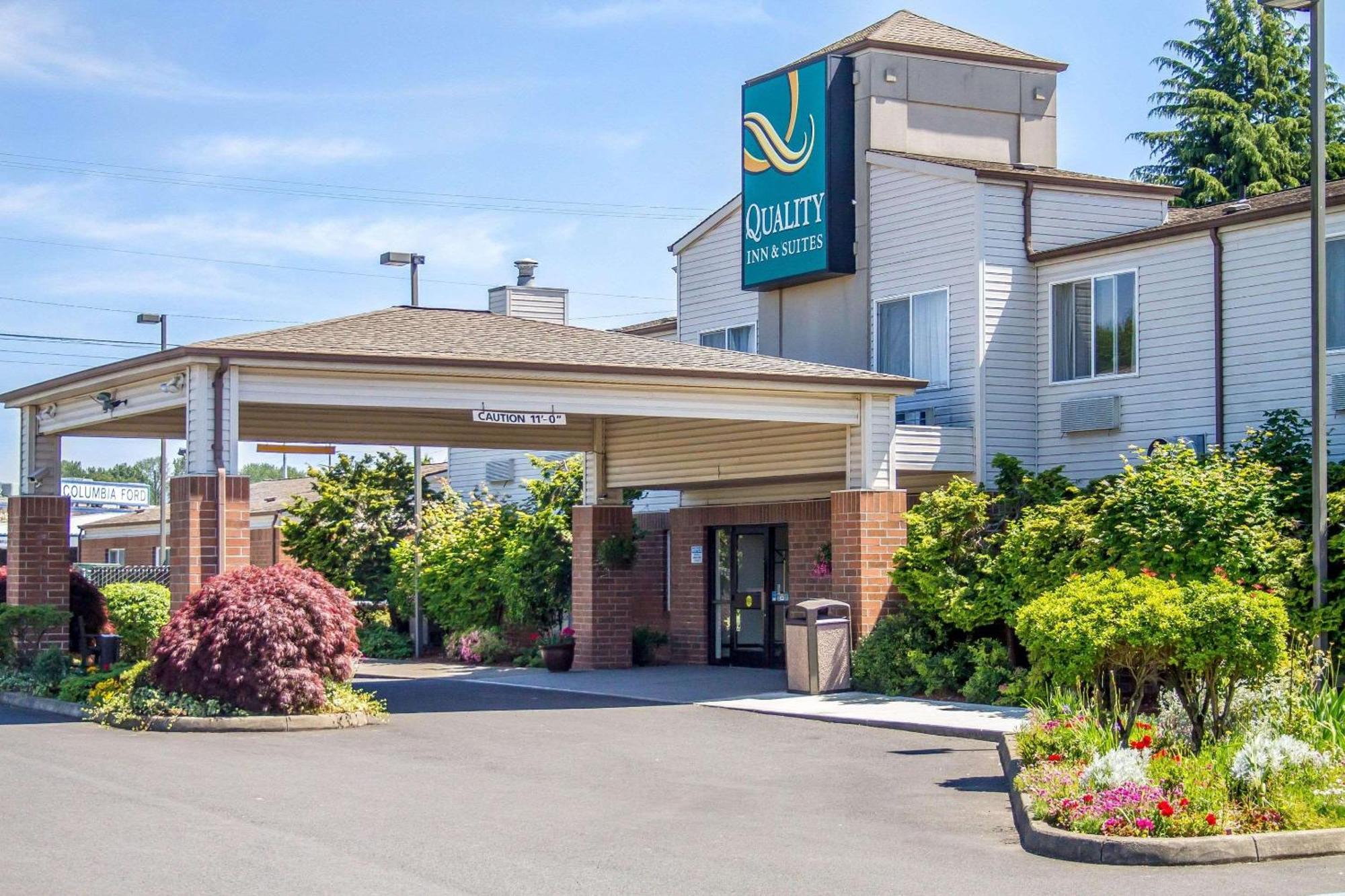 Quality Inn & Suites Longview Kelso Bagian luar foto